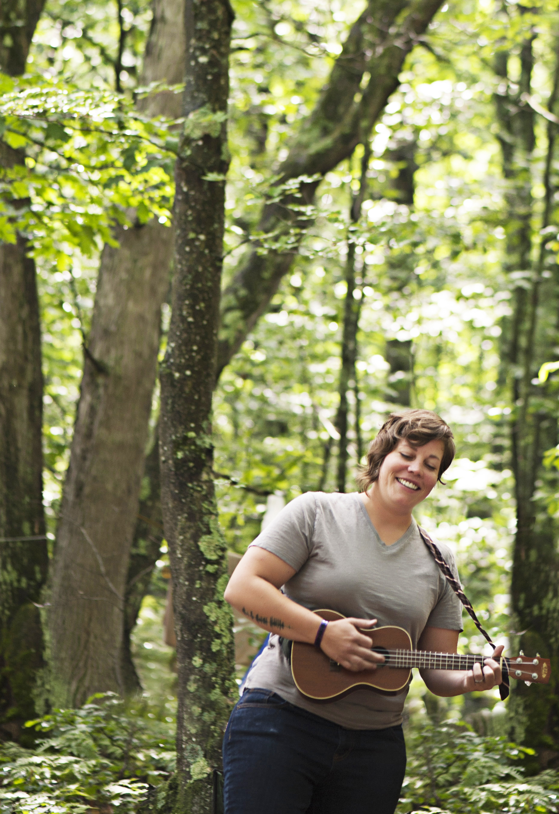 kate peterson : singer, songmaker.